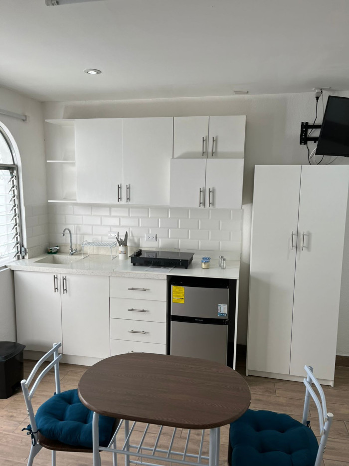 APARTAMENTO EN #RENTA EN ZONA 10 - Image 4