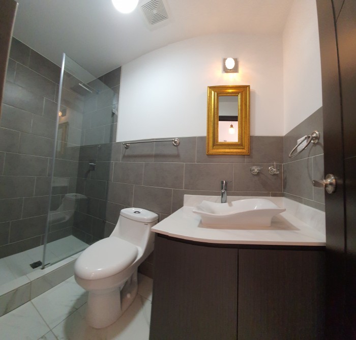Apartamento en Alquiler Zona 15 Vista Hermosa I - Miniatura 7