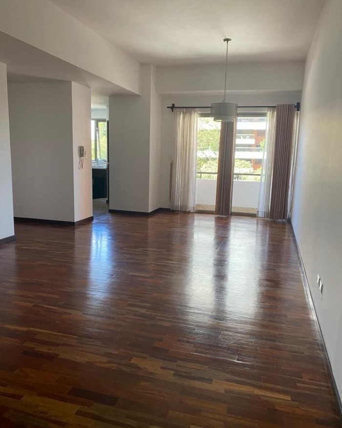 ALQUILO APARTAMENTO TORRE QUATTRO ZONA 14