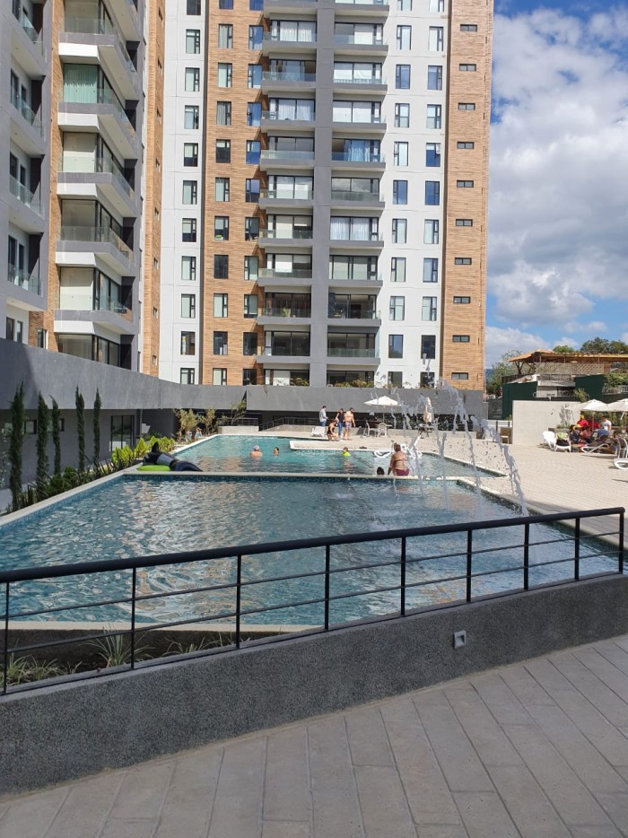 Apartamento en RENTA en zona 15 PARQUE 15 - Miniatura 14