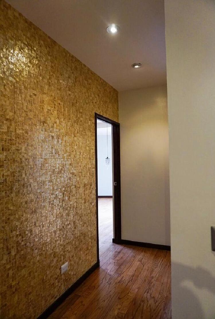 Venta de amplio apartamento, Edificio Plenum zona 14 - Miniatura 11