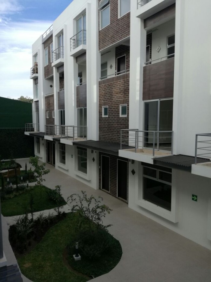 Apartamento para INVERSION en Venta en Zona 11 - Image 1