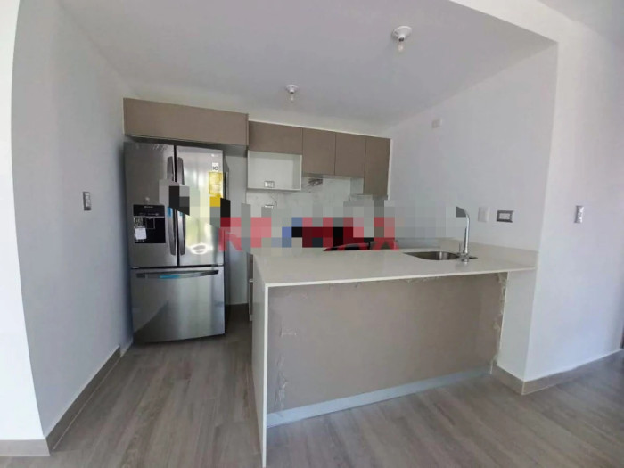 Apartamento en Alquiler Zona 15 Edificio Epic - Miniatura 3