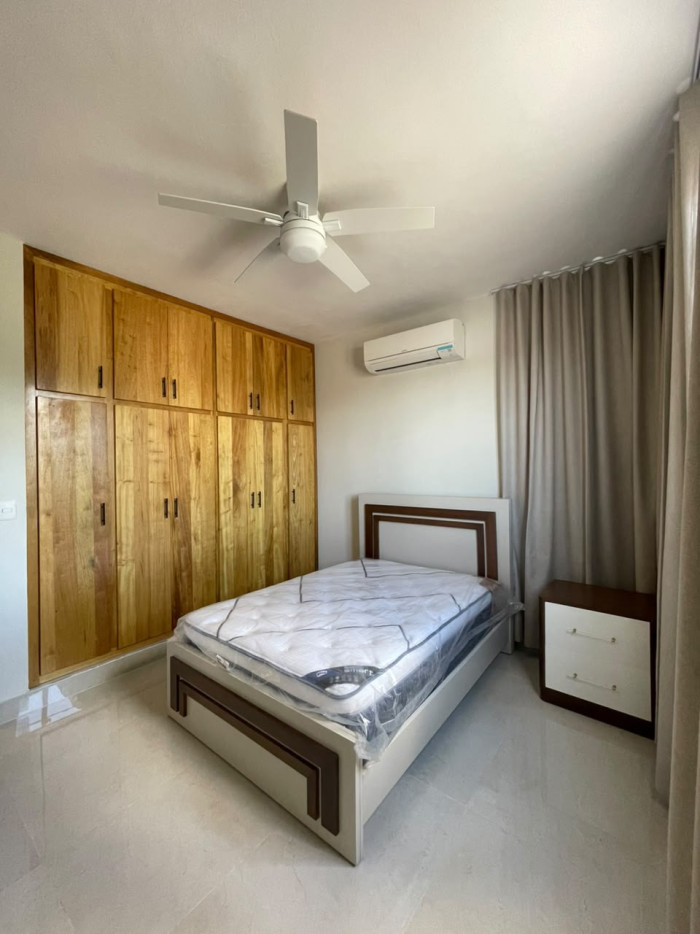 VENTA DE CASA AMUEBLADA EL DORAL CORONA PLAZA - 17