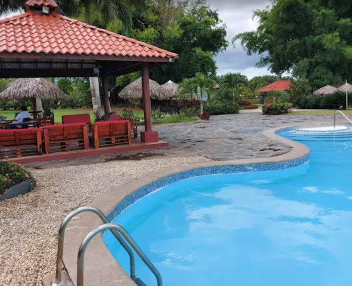 Villa en venta en GUERRA un paraíso en Lagos de Reyes - 4