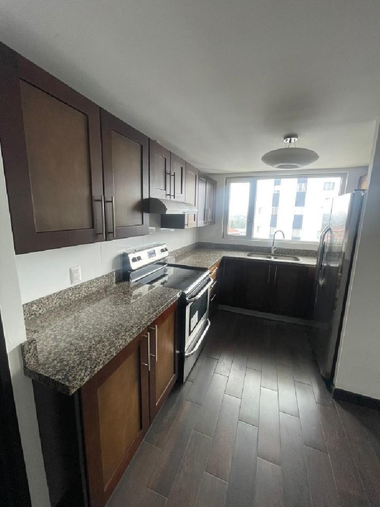 Apartamento en renta zona 14 / Attica II — foto 6