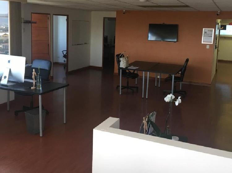 Oficina de 250 m2 de construcción en Renta, Zona 10 — foto 3