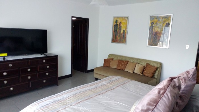 Apartamento amueblado en VENTA y RENTA, zona 15 - Miniatura 7