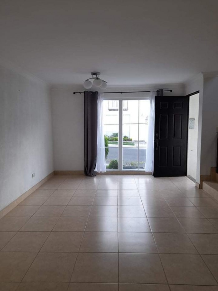 VENDO CASA EN CONDOMINIO PRADOS DE SAN CRISTOBAL — foto 3