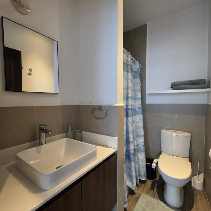 Apartamento amueblado en Alquiler Lirios de Cayala Z.16 - Miniatura 17