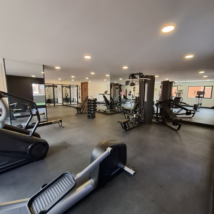 Apartamento Nuevo en Venta Zona 10 Guatemala - Miniatura 21