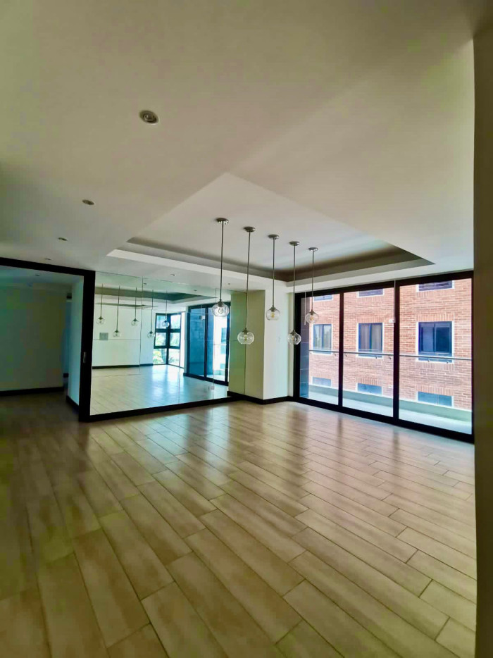 ALQUILO APARTAMENTO EN LIV ZONA 15