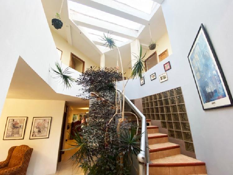 Casa Venta | Zona 16 | Jardines de San Isidro