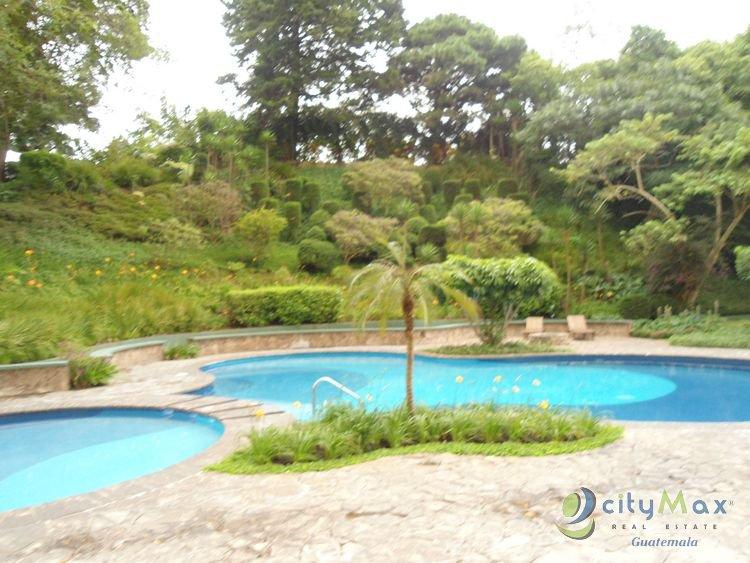 Vendo o Alquilo Apartamento AMUEBLADO zona 14 piscina - Miniatura 11