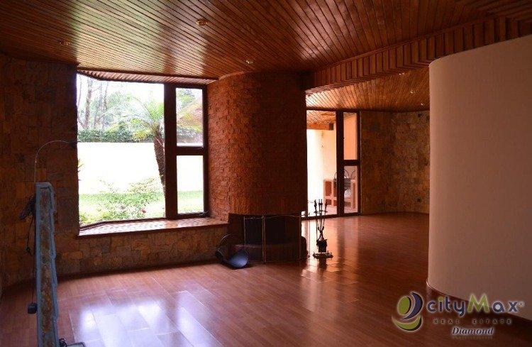 Venta Casa de lujo en Condominio El Prado zona 10 - Miniatura 8