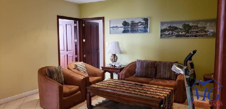 Vendo apartamento Edificio Milenia, zona 10 Oakland