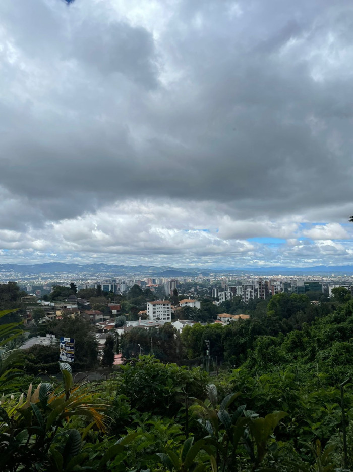 HERMOSA CASA EN RENTA Y VENTA ZONA 15 — foto 5
