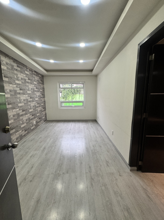 Casa con uso de suelo en renta en Colonia Anzures - 12