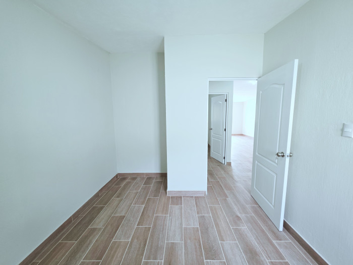 Casa en Venta en Los Encinos Panorama San Cristóbal - Miniatura 5