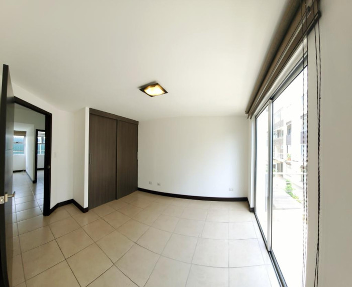 Apartamento de 2 niveles en Renta en zona 11 - 7