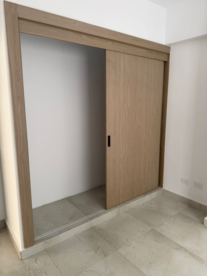 Apartamento en renta Evaristo Morales DN - 5