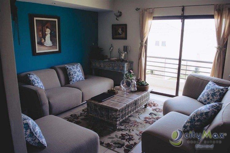 Venta de linda casa en zona 16 - Image 1