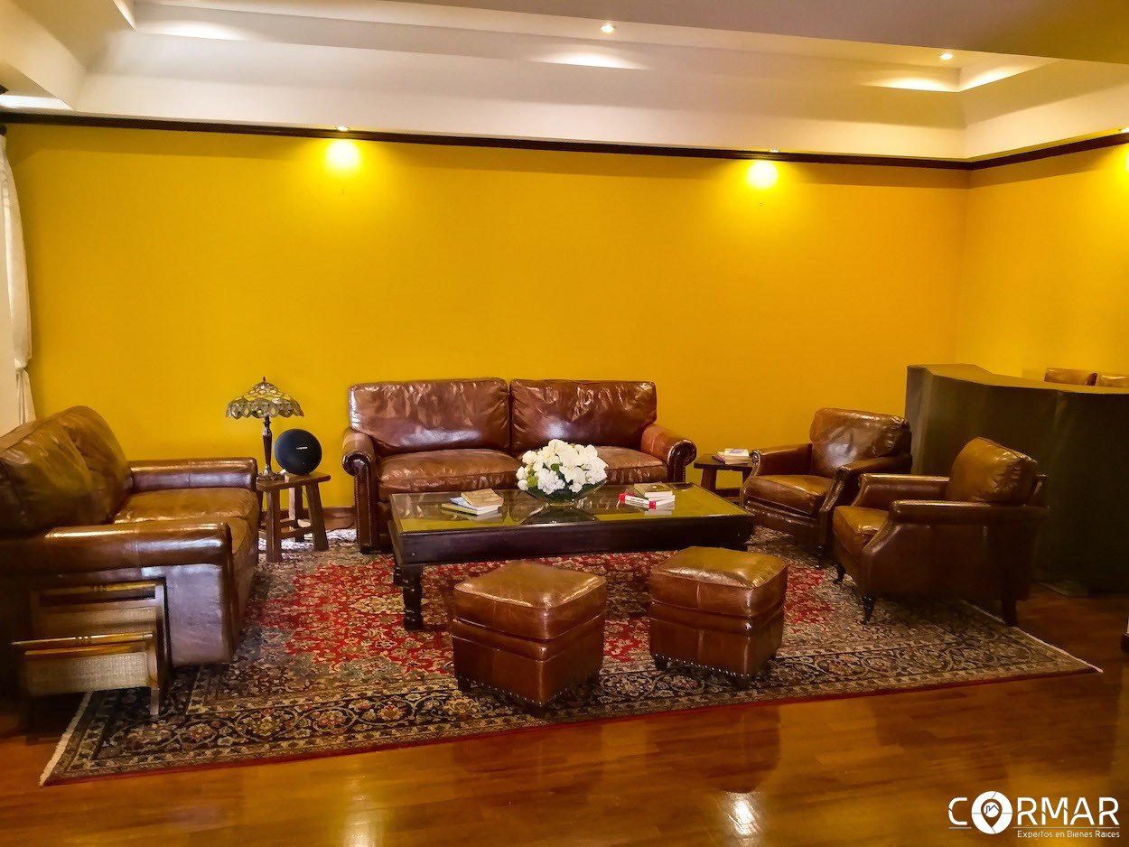Apartamento amueblado en alquiler o venta, zona 10 - Image 1