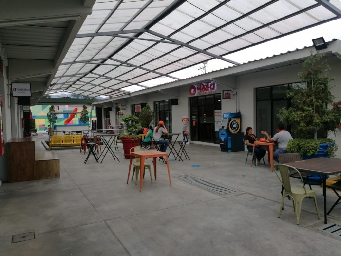CityMax alquila excelente local en plaza de zona 12 - Miniatura 6