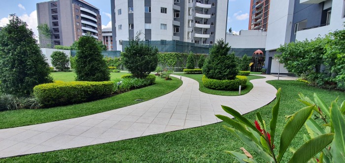 EN RENTA LINDO APARTAMENTO AMUEBLADO EN ZONA 14 - Miniatura 10
