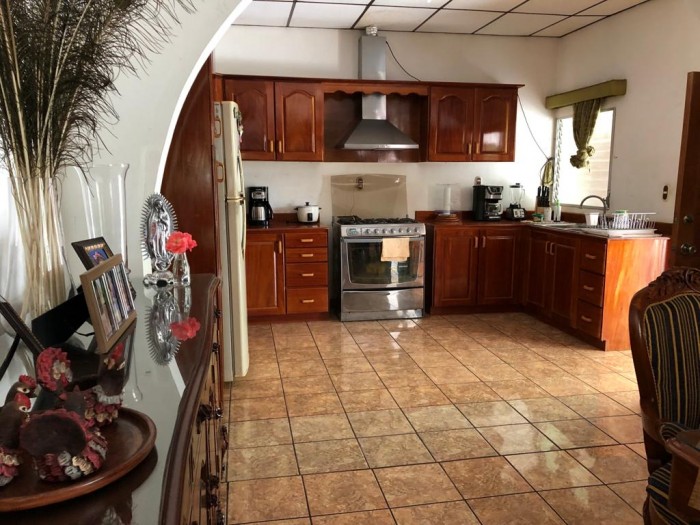 Hermosa Quinta en venta en Santa Ana - 22