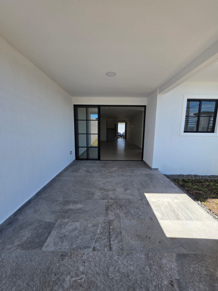 Casa a estrenar en alquiler en Residencial Antibes II - 3