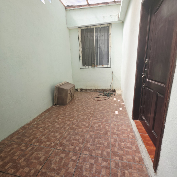 En Venta Casa en Planes de Bárcenas Villa Nueva