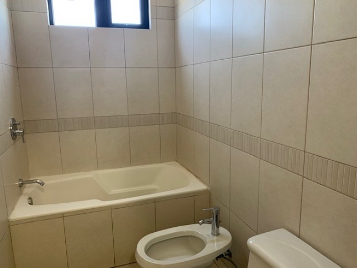 Apartamento en renta zona 14 - Miniatura 11