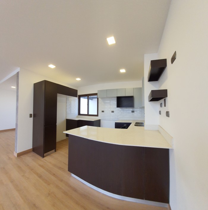 Amplia Casa de 4 habitaciones en Venta Vista hermosa 1 - Miniatura 17