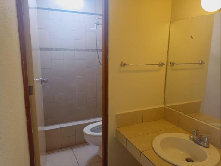 Townhouse en renta y venta zona 14 / La Villa — foto 6