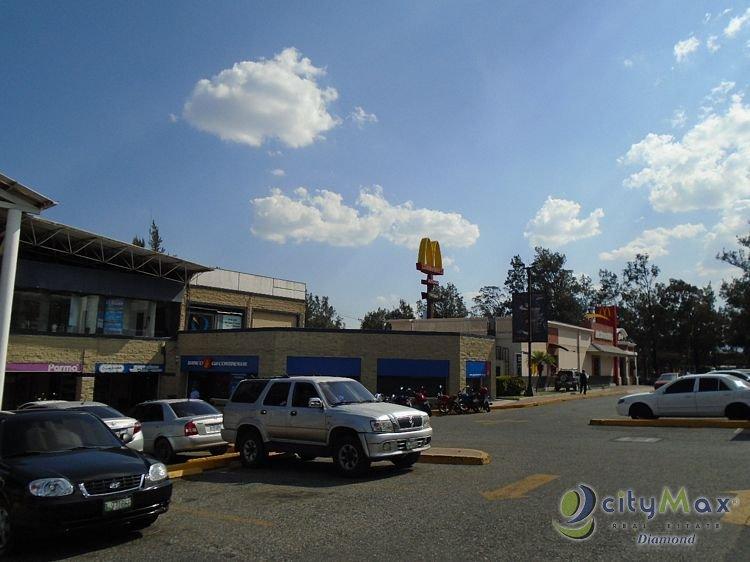 Local en renta en Comercial Ciudad San Cristobal - Image 3