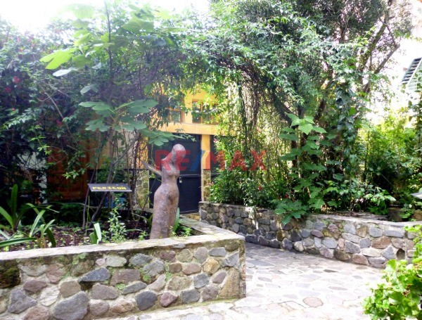 Residential/Commercial Complex At Lake Atitlan, Guatema - 16