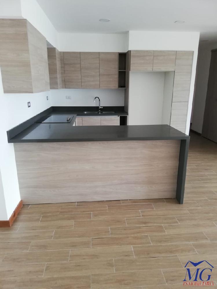 RENTO APARTAMENTO EN EDIFICIO ELEVA — foto 2