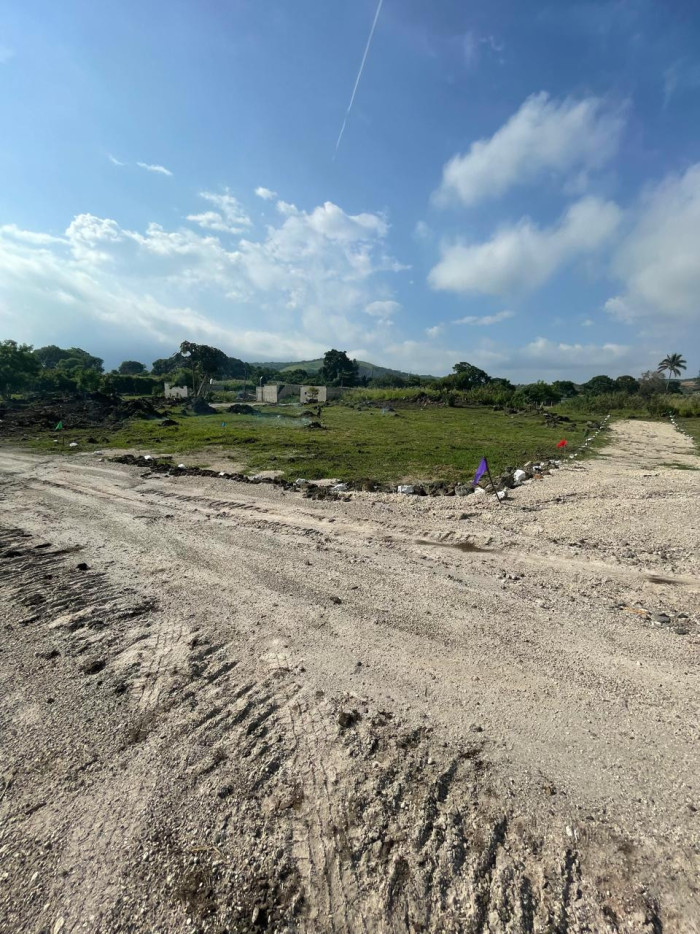 Terreno en venta en residencial jocotillo Villa Canales - Miniatura 8