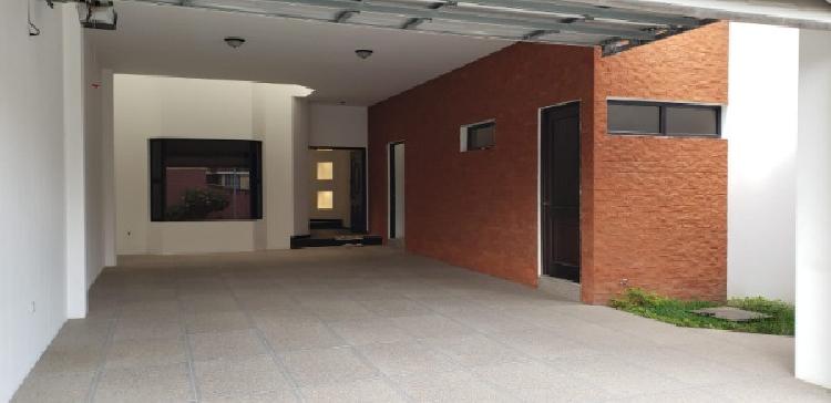 Vendo casa en Ciudad San Cristóbal, Sector A1 Ref-2341