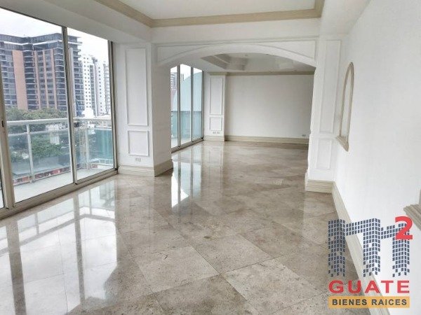 Apartamento de 322 m2 de construcción en Renta, Zona 14 — foto 5