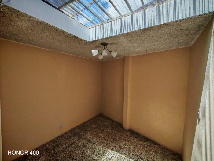 Rento Casa en Villa Fontana, Mariscal Zona 11 - Image 4