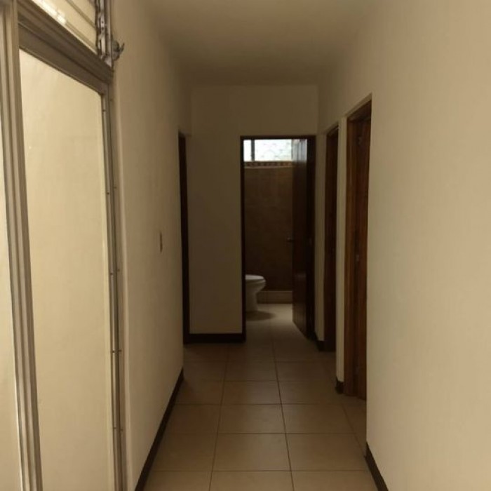 Venta de casa fuera de garita, Las Charcas, zona 11. - Miniatura 5