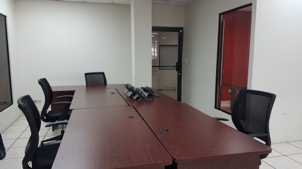 Centro financiero SISA, Santa Tecla, oficina- alquiler. - 3