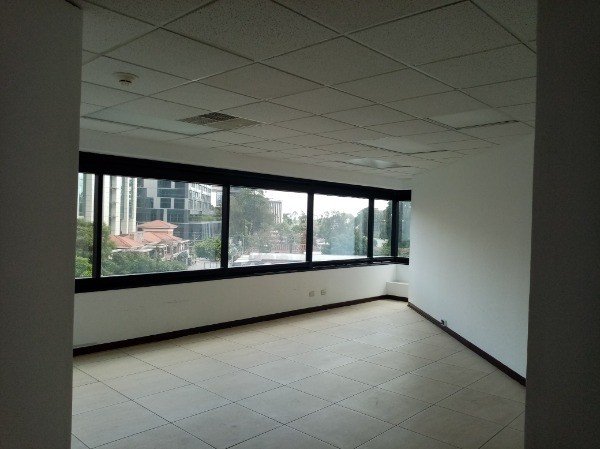 Oficina en renta zona 10 — foto 10