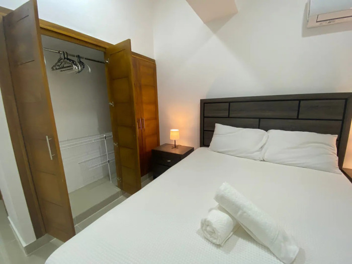 APARTAMENTO AMUEBLADO EN ALQUILER, MIRADOR SUR, DN - 16