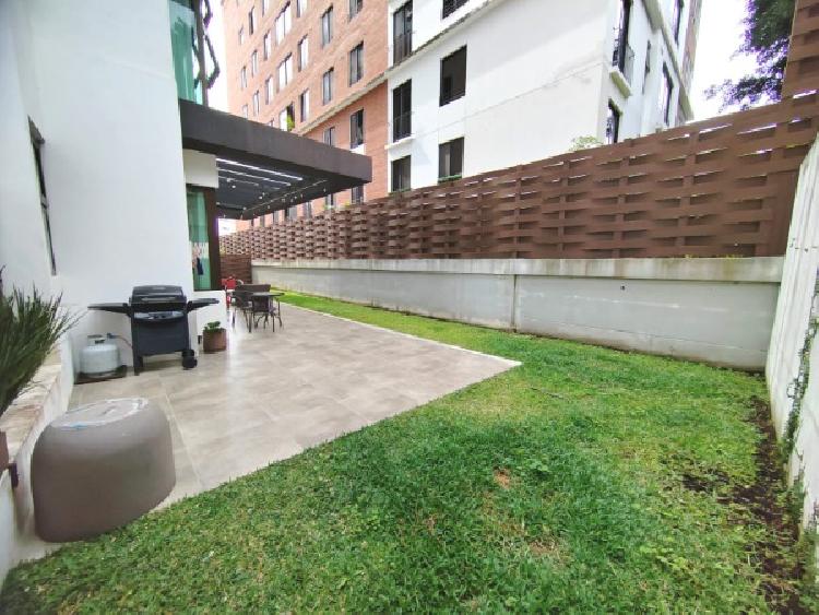 APARTAMENTO EN VENTA 3 HABITACIONES Y JARDÍN / ZONA 15