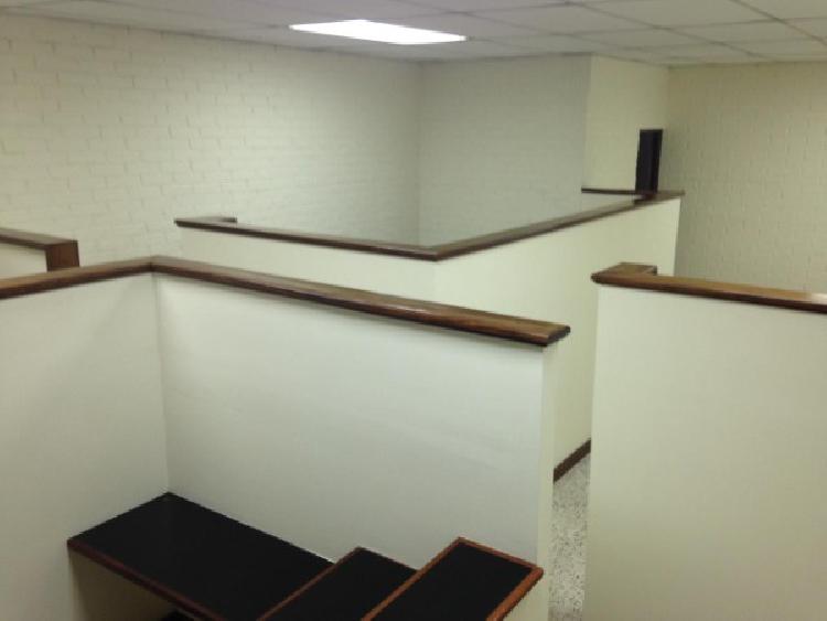 LOCAL COMERCIAL EN RENTA EN ZONA 9