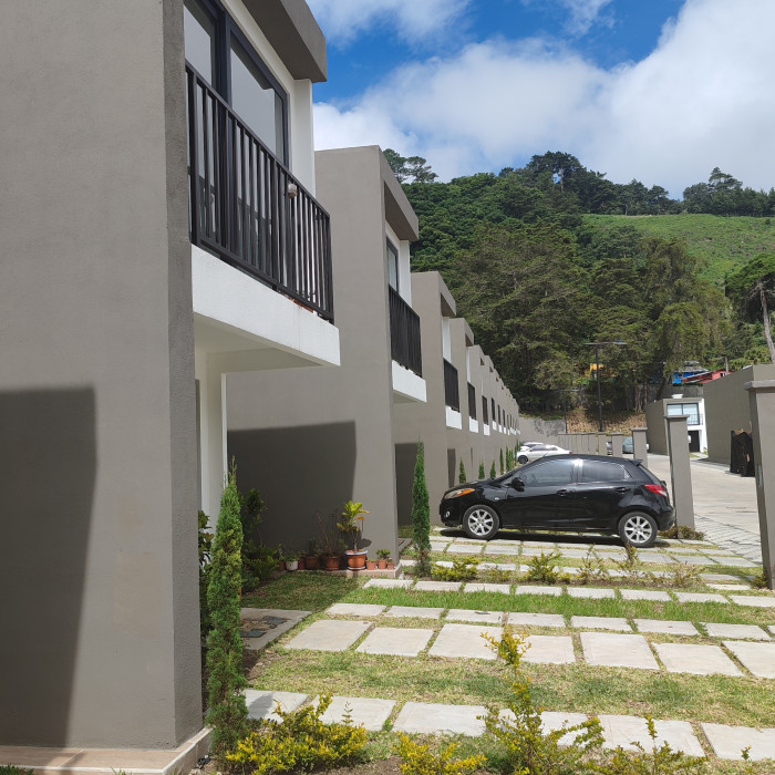 Casa en condominio Albarela en venta San José Pinula