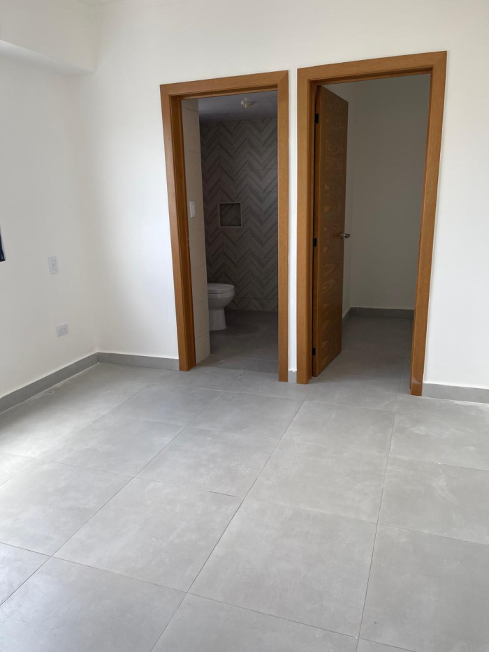 Apartamento en alquiler en Evaristo Morales — foto 9